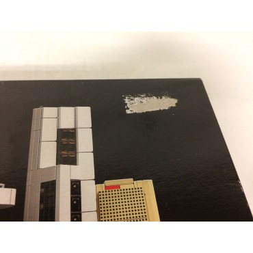 LEGO ARCHITECTURE 21057 damaged box SINGAPORE