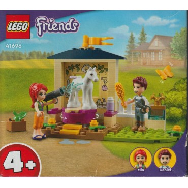 LEGO FRIENDS 41696 PONY WASHING STABLE