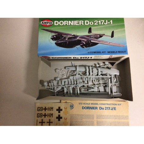 plastic model kit scale 1 : 48  ESCI 4002 HENSCHEL HS 129TANK HUNTER new in open box