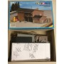 plastic model kit scale H0 KIBRI 9815 TOOL SHED AND FORK LIFT new in open and damaged box
